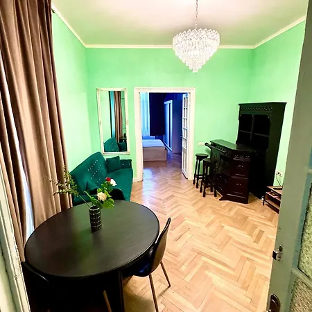 Vvs Old Town Apartment